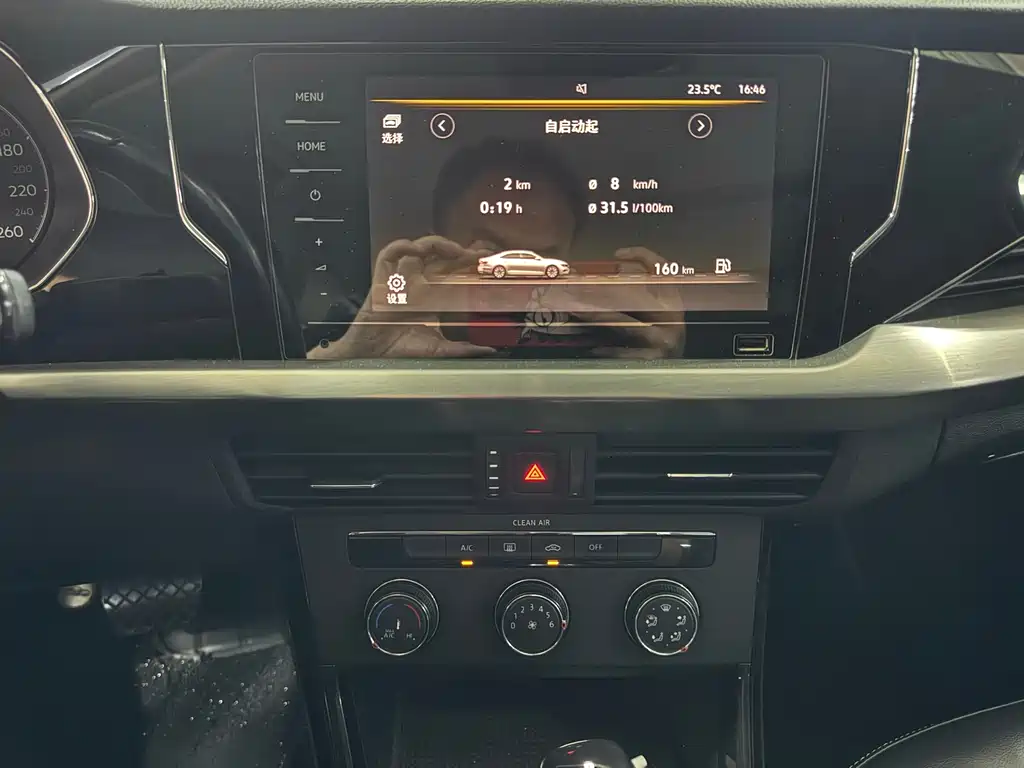 Volkswagen Passat — фото 15