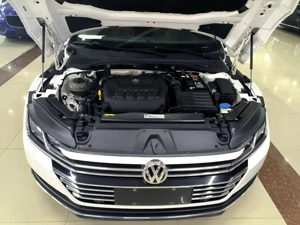 Volkswagen CC — фото 20