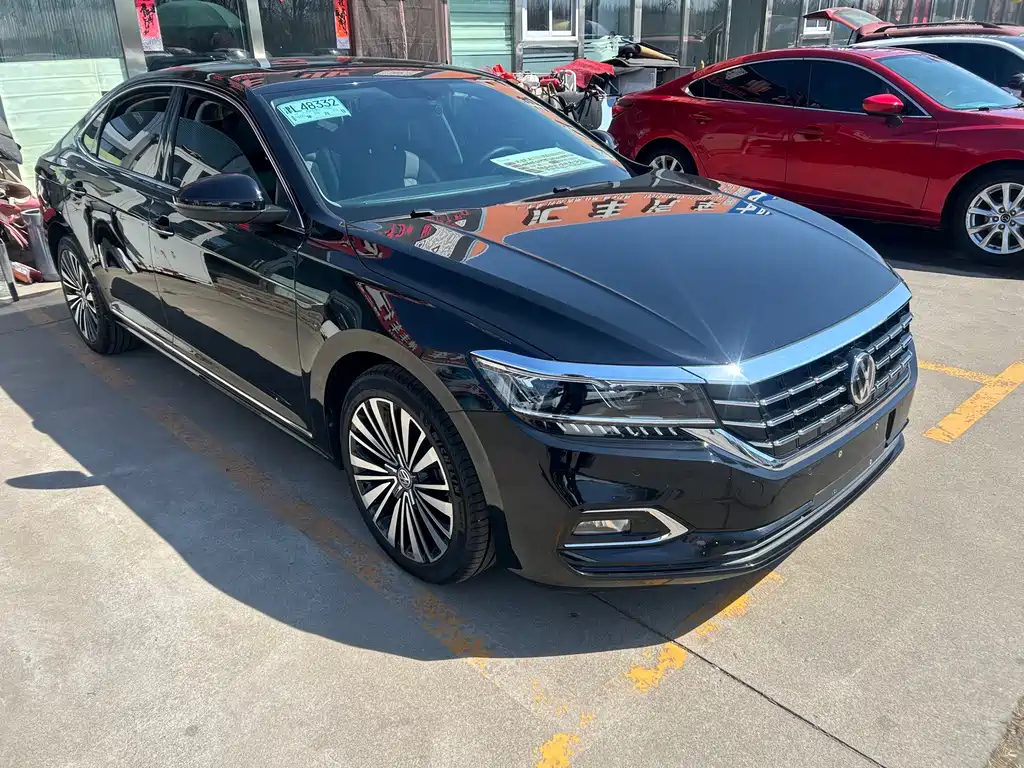 Volkswagen Passat — фото 5