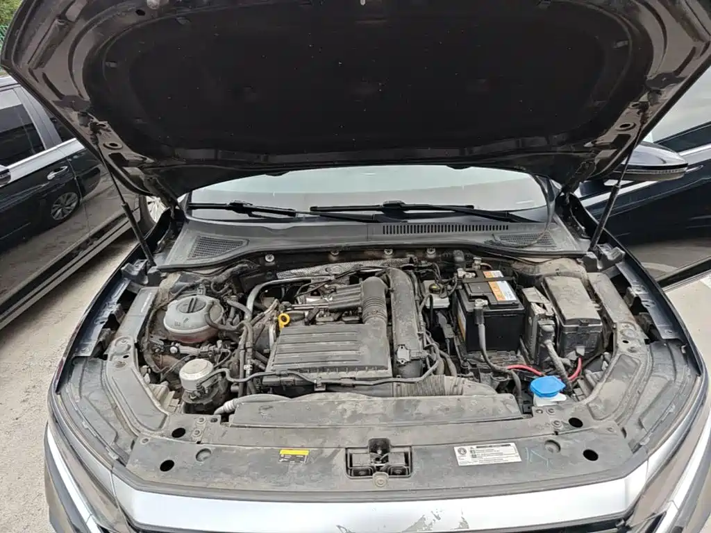 Volkswagen Passat — фото 20