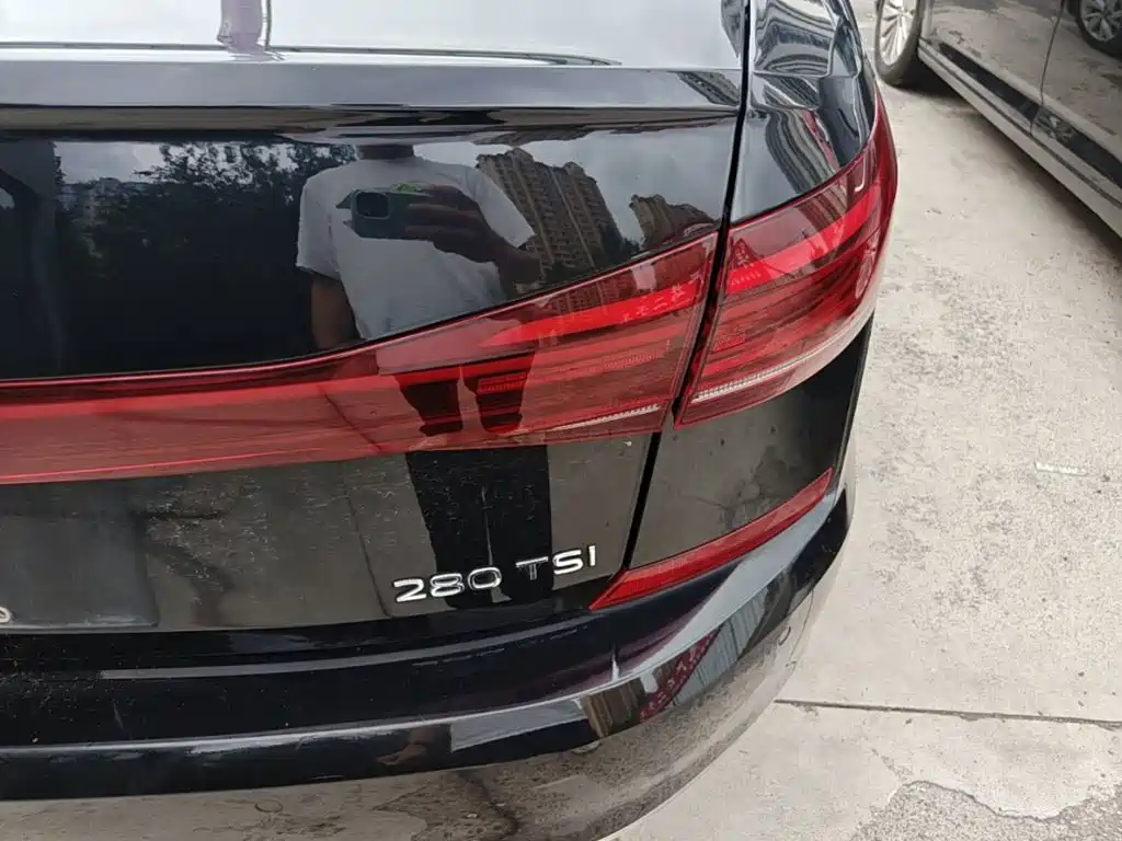 Volkswagen Passat — фото 8