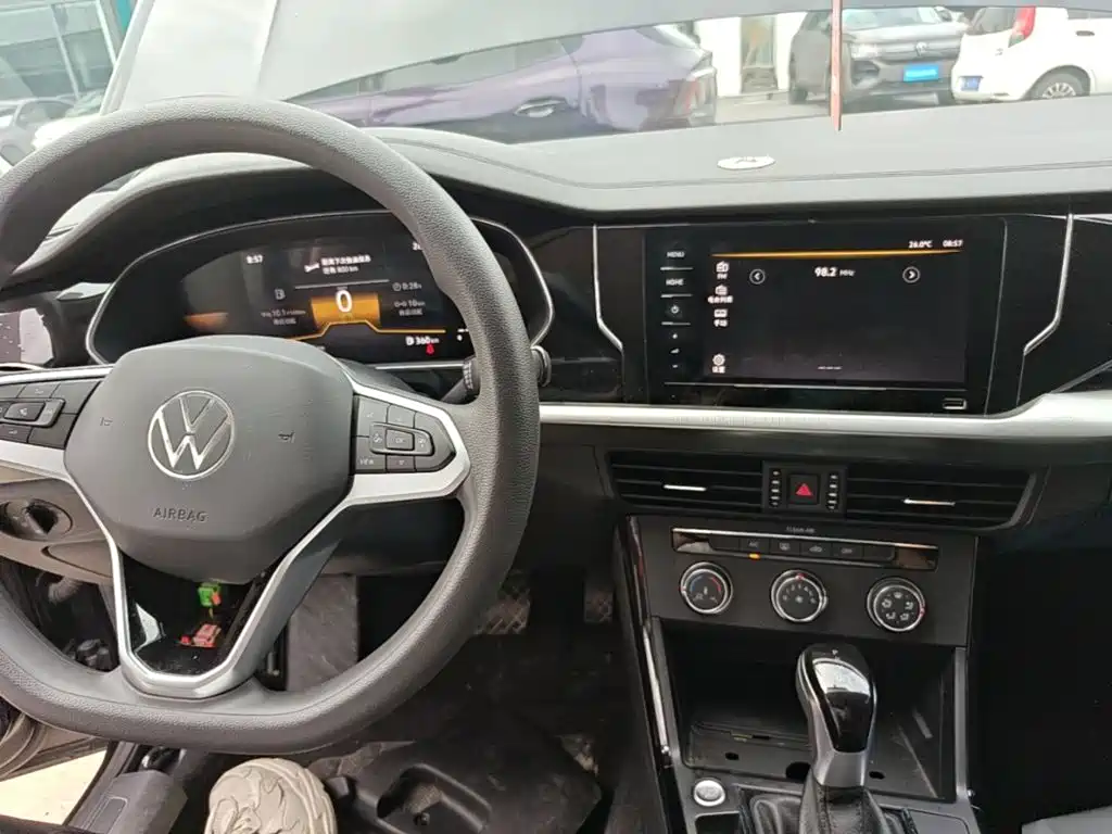 Volkswagen Passat — фото 10