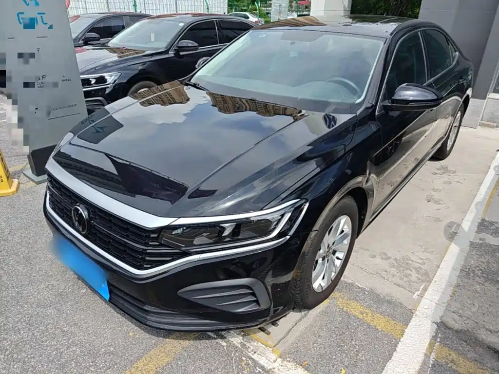 Volkswagen Passat — фото 2