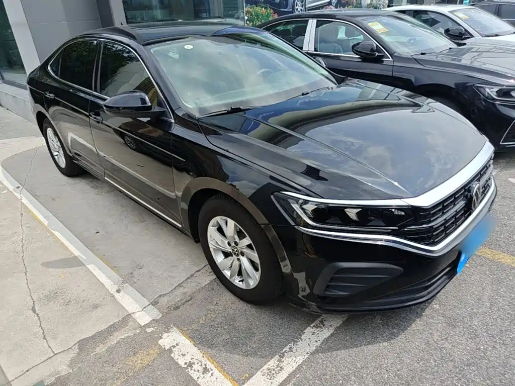 Volkswagen Passat — фото 4