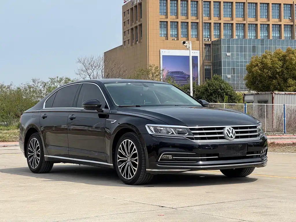 Volkswagen Phideon — фото 3