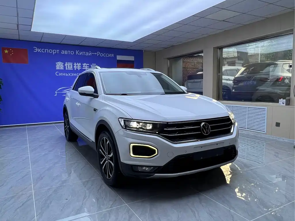 Volkswagen T-Roc — фото 3