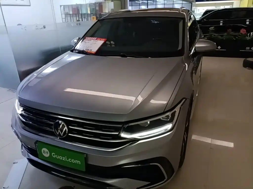 Volkswagen Tiguan X — фото 3