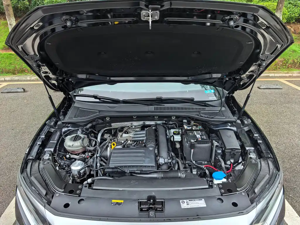 Volkswagen Passat — фото 8