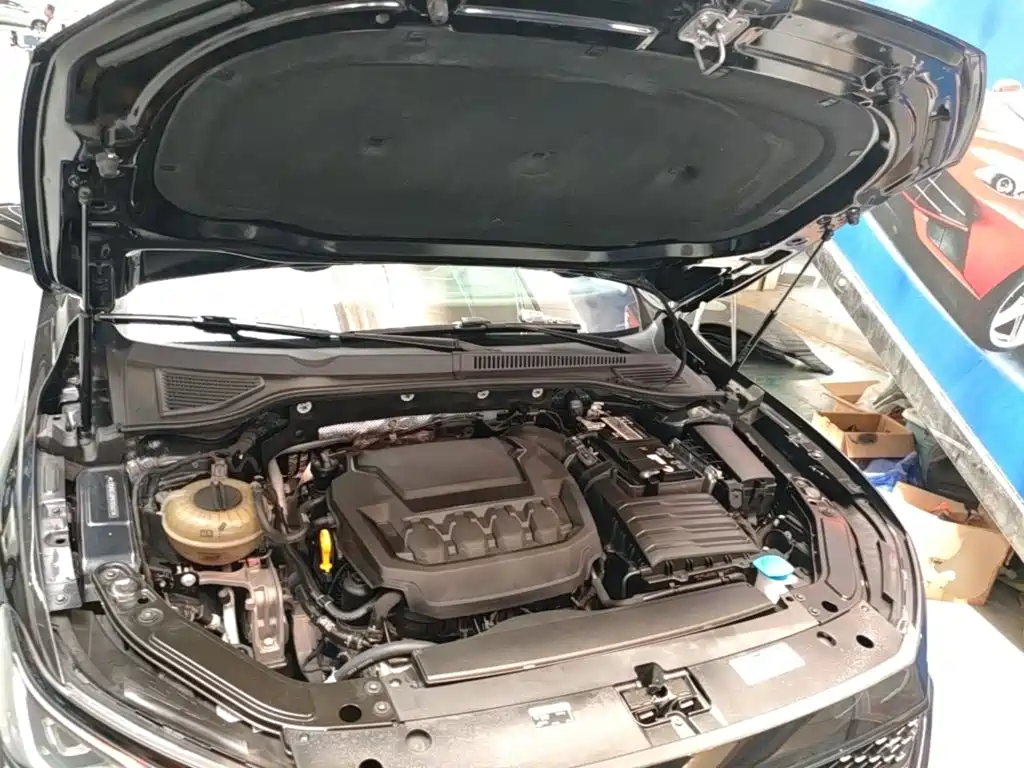 Volkswagen Passat — фото 20