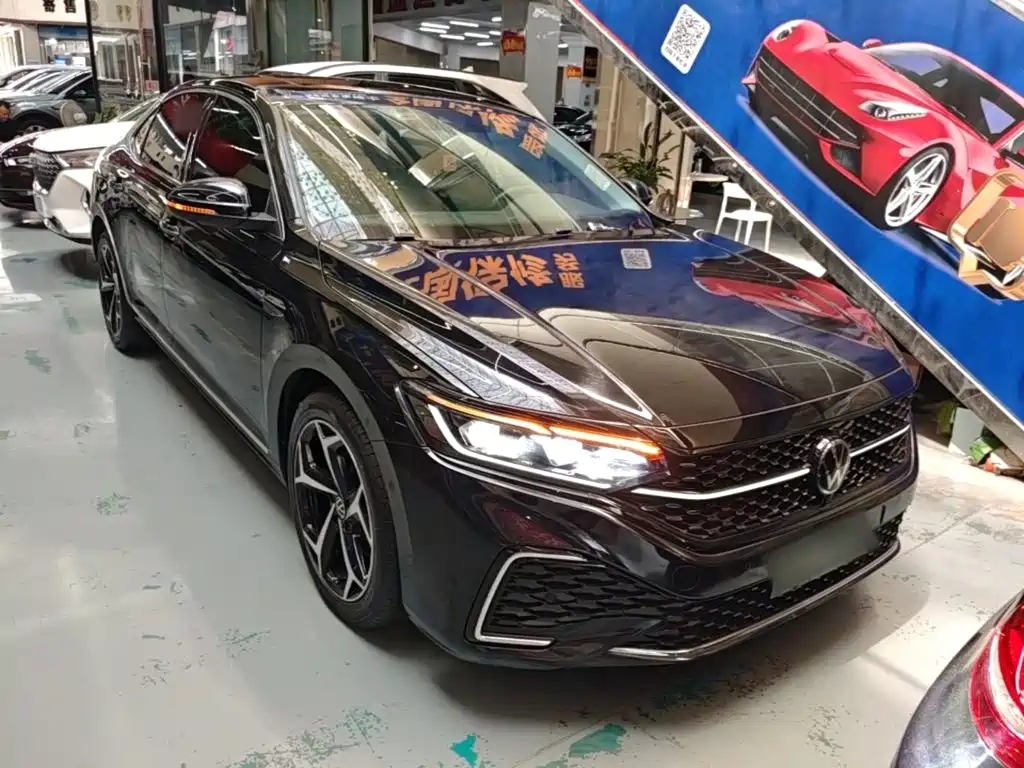 Volkswagen Passat — фото 4