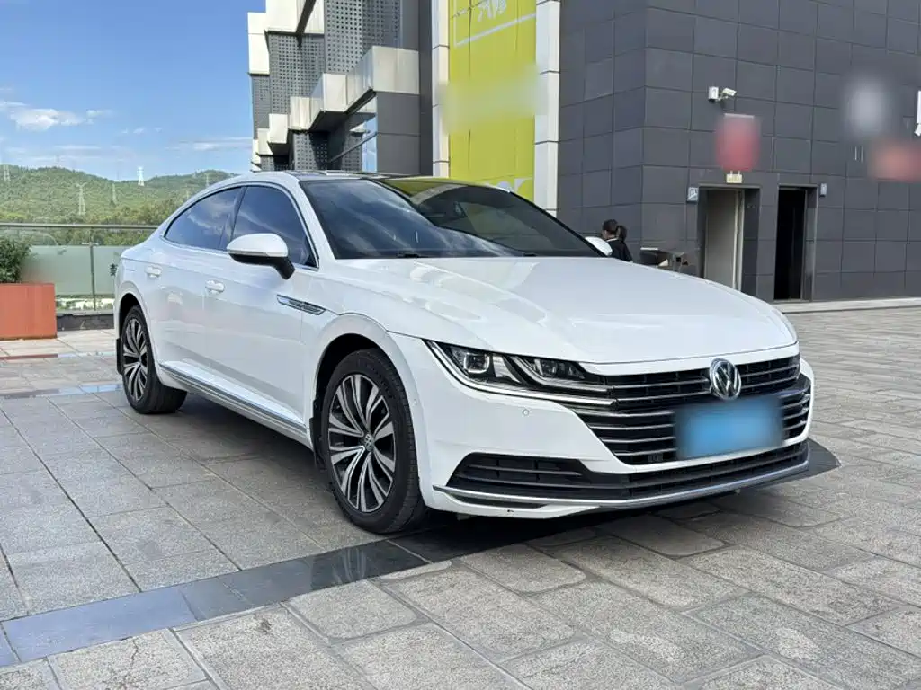 Volkswagen CC — фото 9