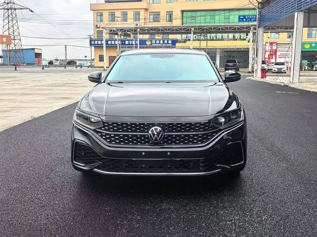 Volkswagen Passat — фото 2