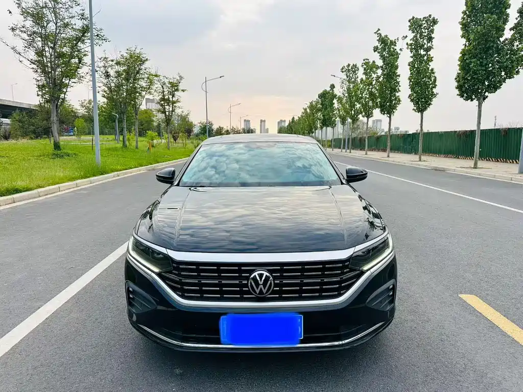 Volkswagen Passat — фото 2