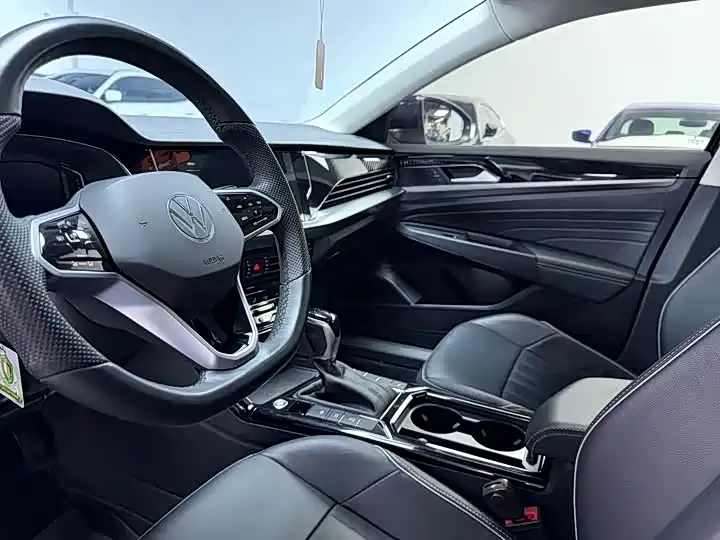 Volkswagen Passat — фото 5