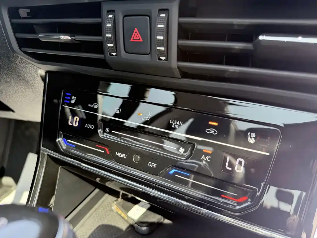Volkswagen Passat — фото 8