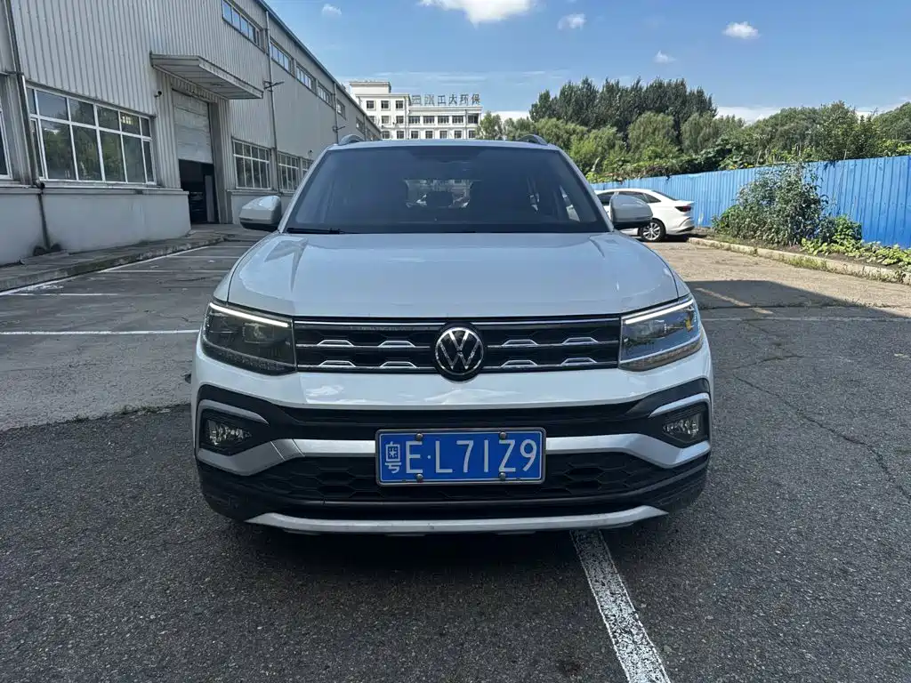 Volkswagen T-Cross — фото 2
