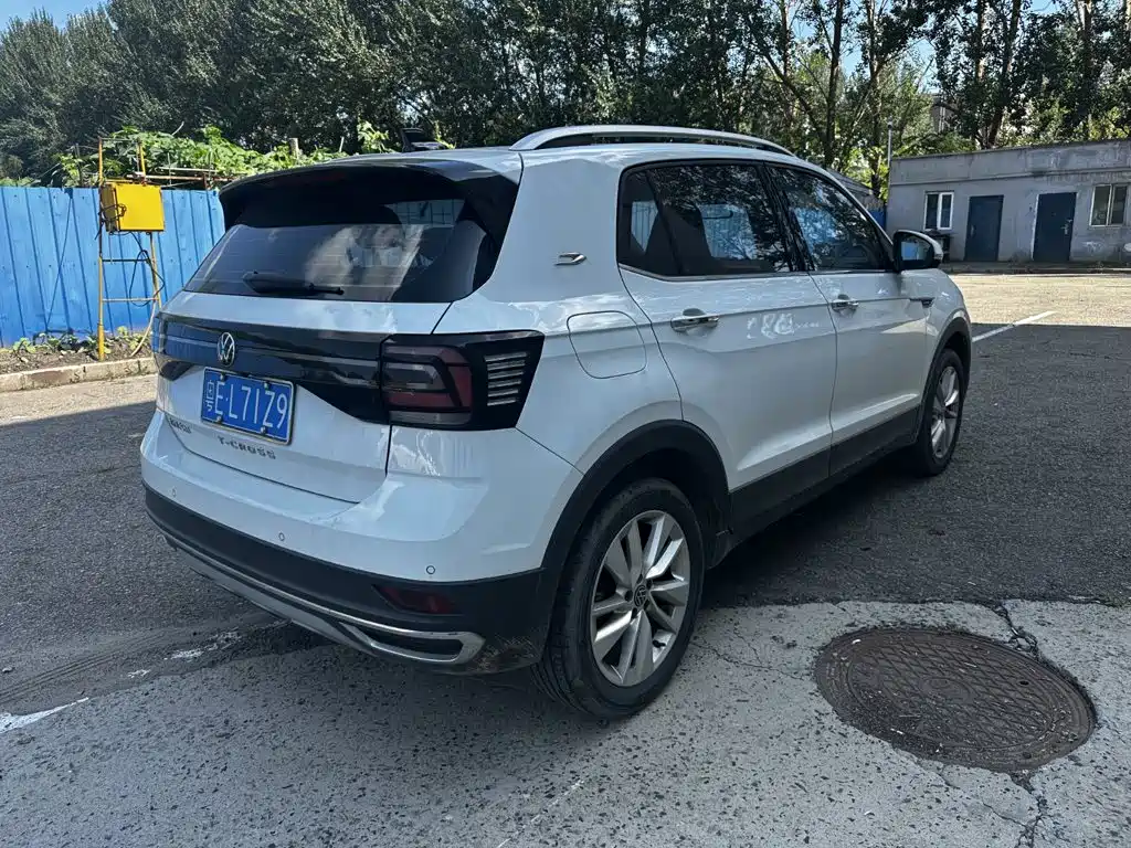 Volkswagen T-Cross — фото 3