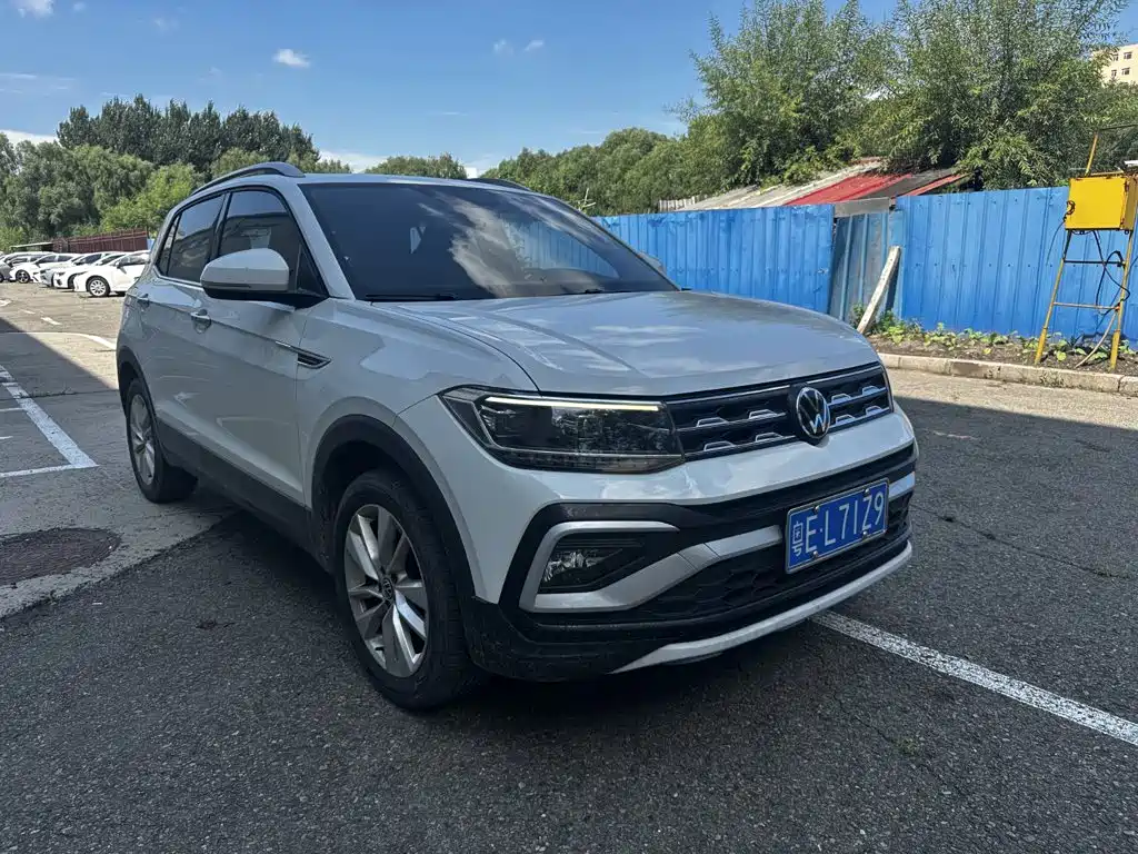 Volkswagen T-Cross — фото 5