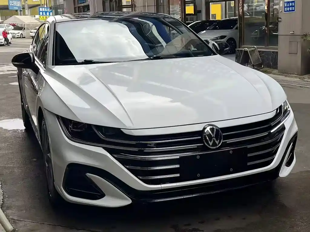 Volkswagen CC — фото 3