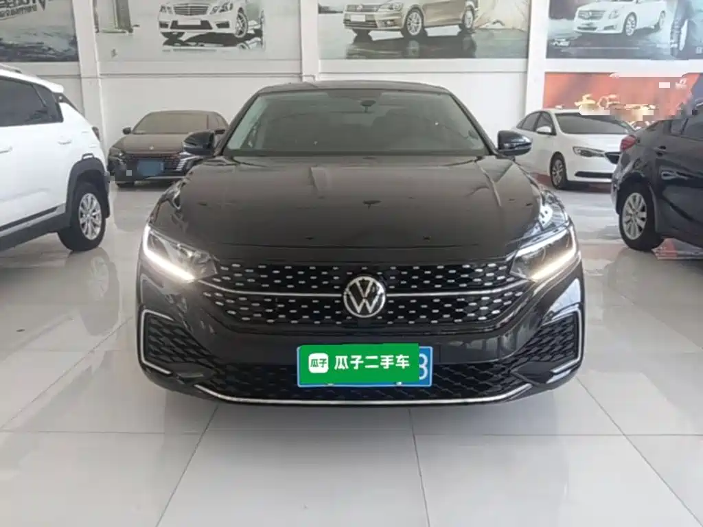 Volkswagen Passat — фото 3