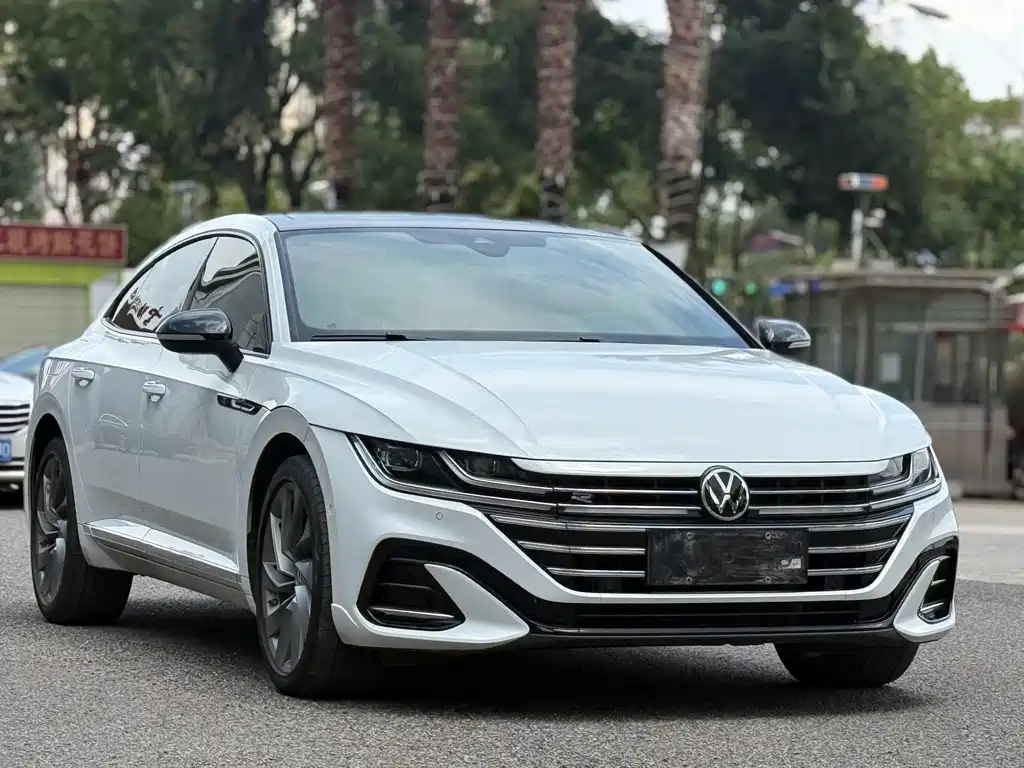 Volkswagen CC — фото 3