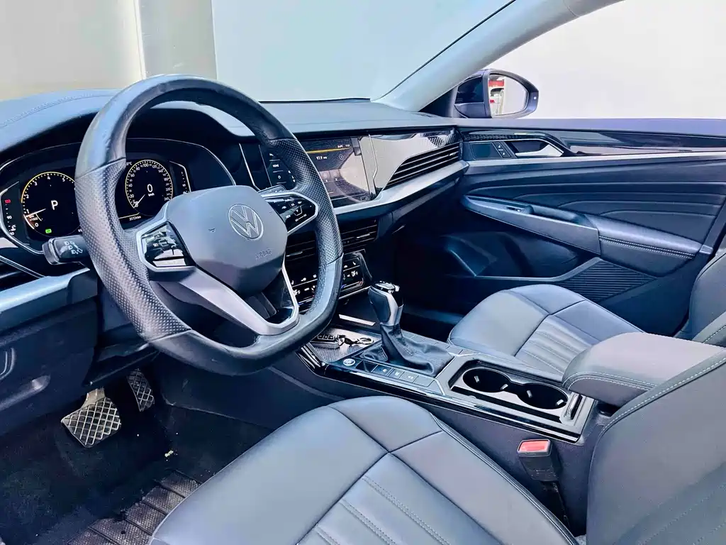 Volkswagen Passat — фото 5