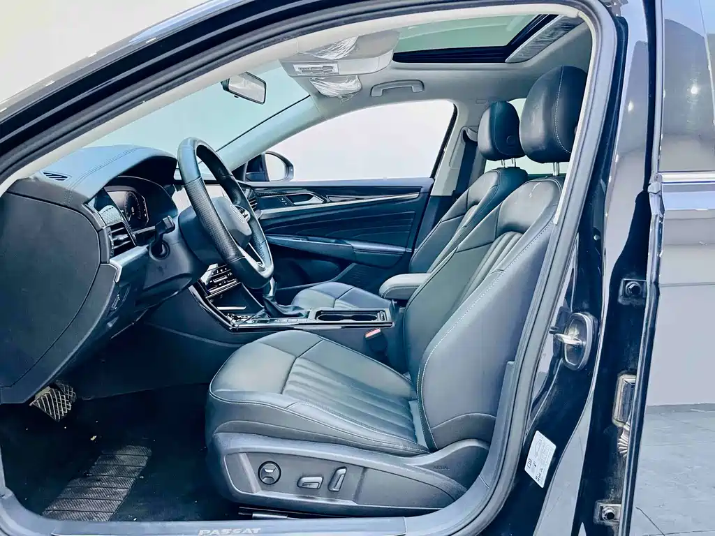 Volkswagen Passat — фото 6