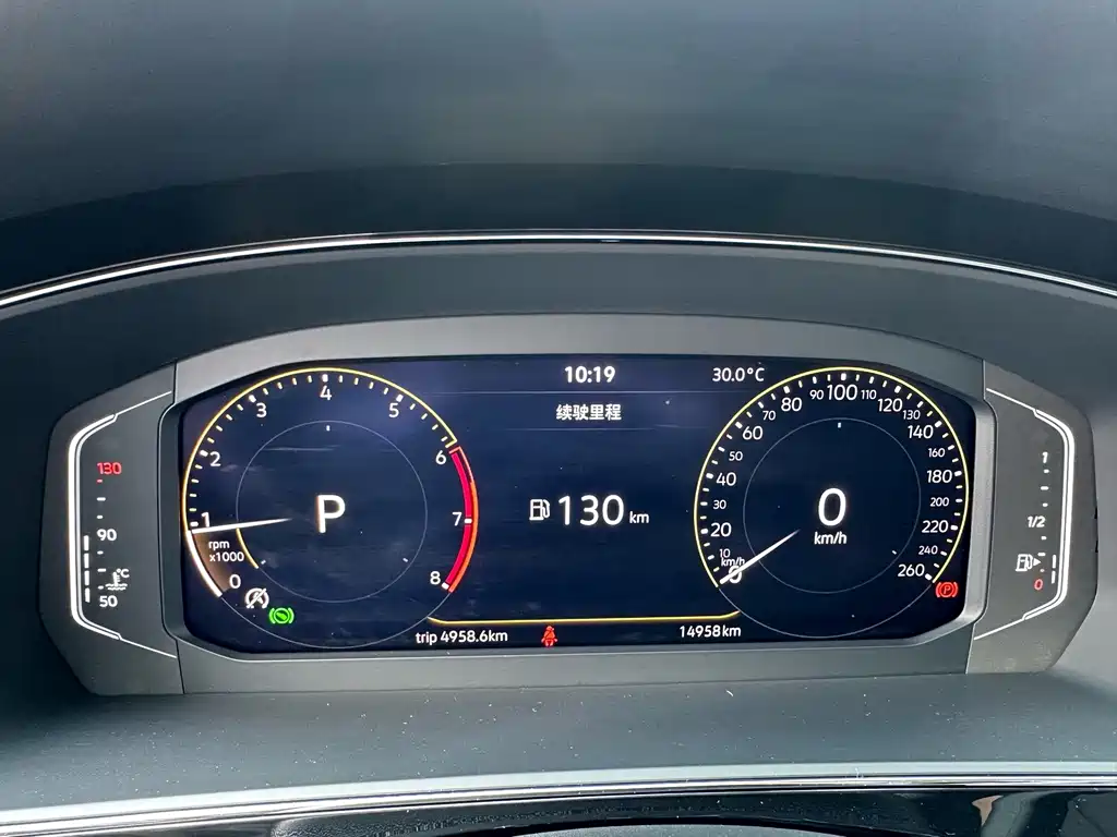 Volkswagen Passat — фото 19