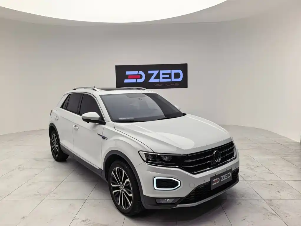 Volkswagen T-Roc — фото 2