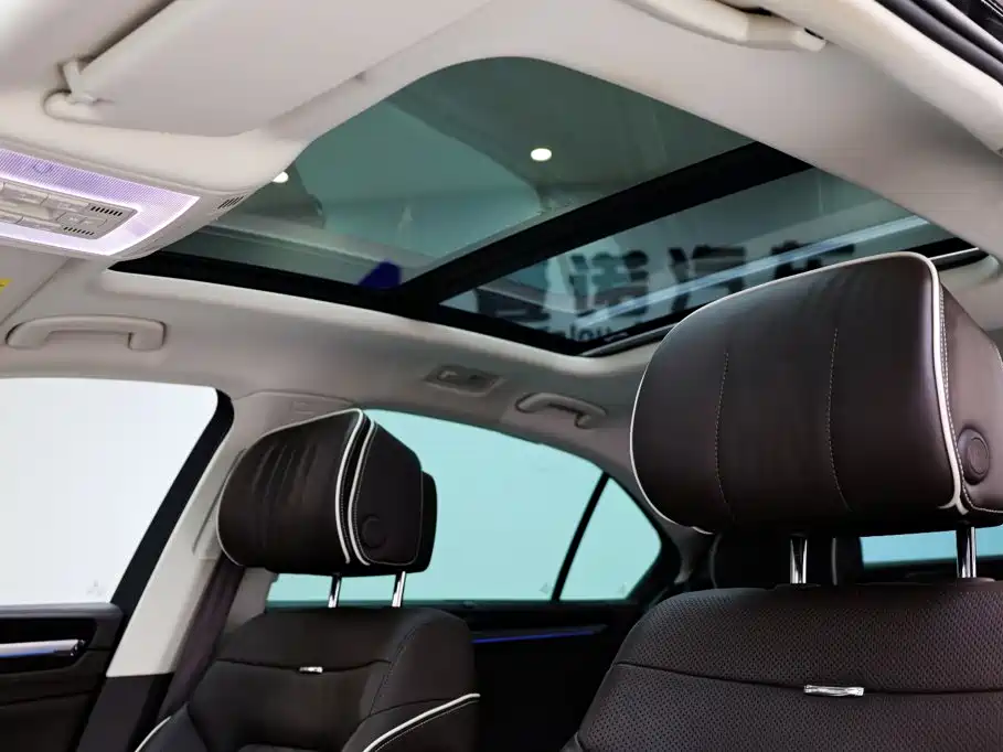 Volkswagen Phideon — фото 28