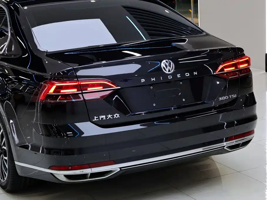 Volkswagen Phideon — фото 6