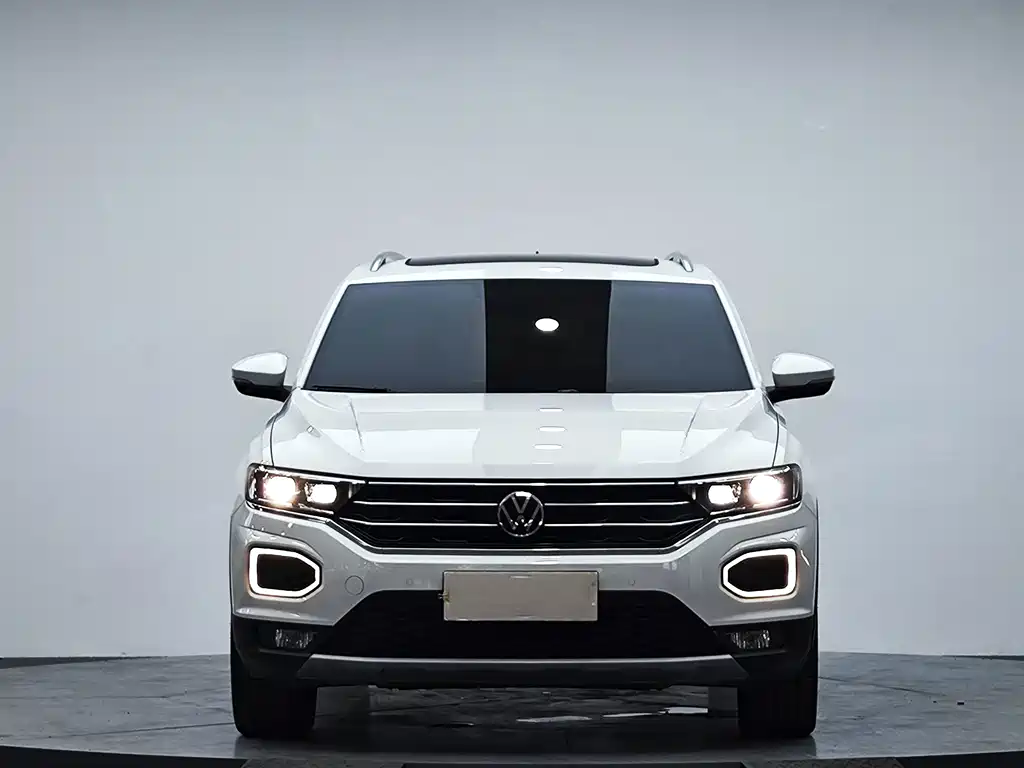 Volkswagen T-Roc — фото 3