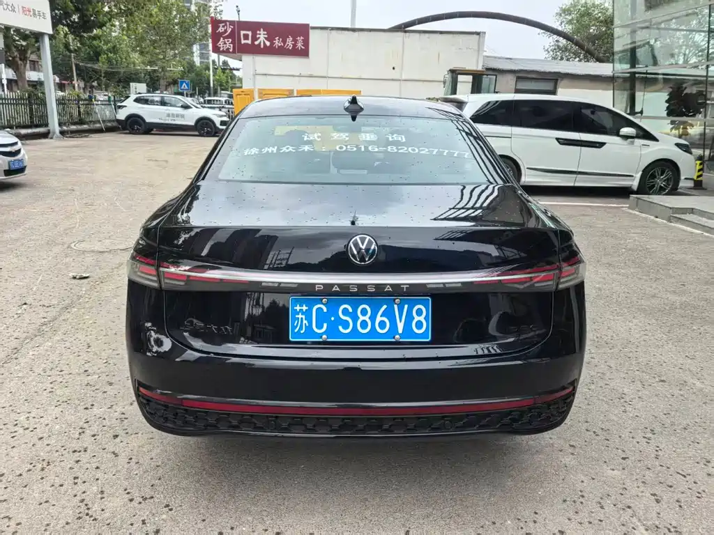Volkswagen Passat — фото 6