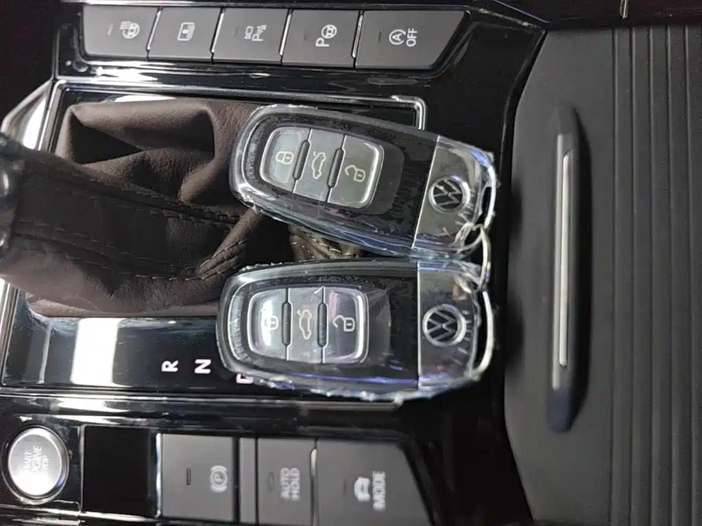 Volkswagen Phideon — фото 9
