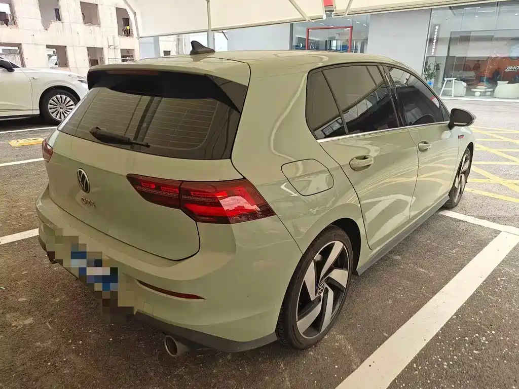Volkswagen Golf GTI — фото 2