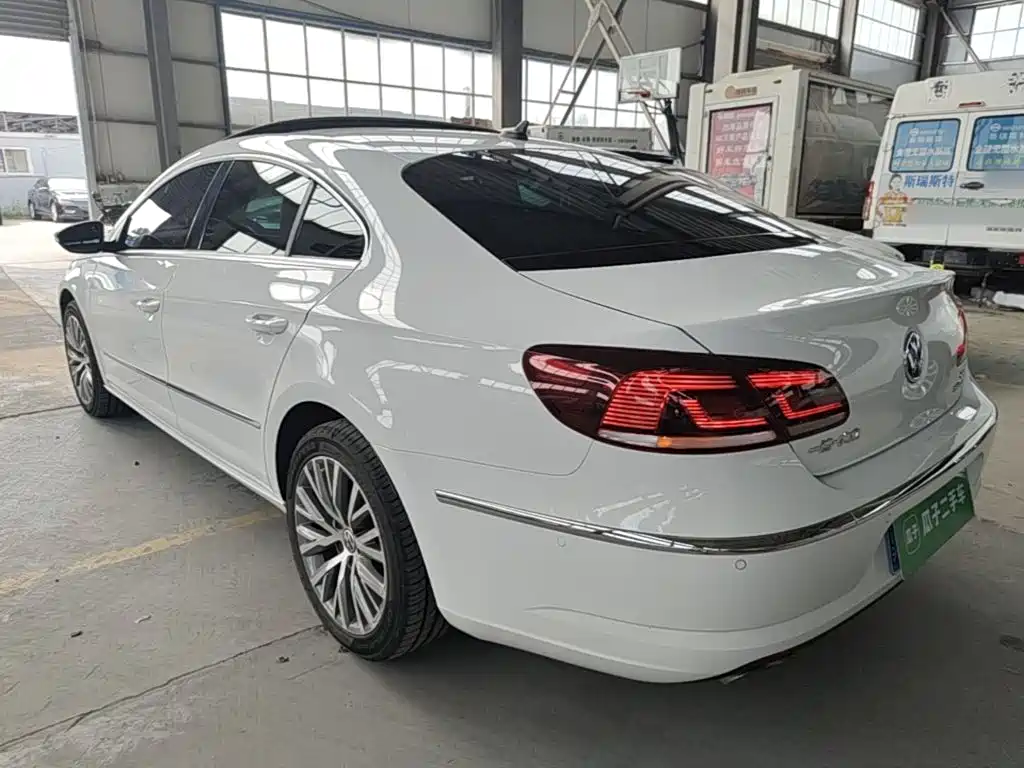 Volkswagen CC — фото 5