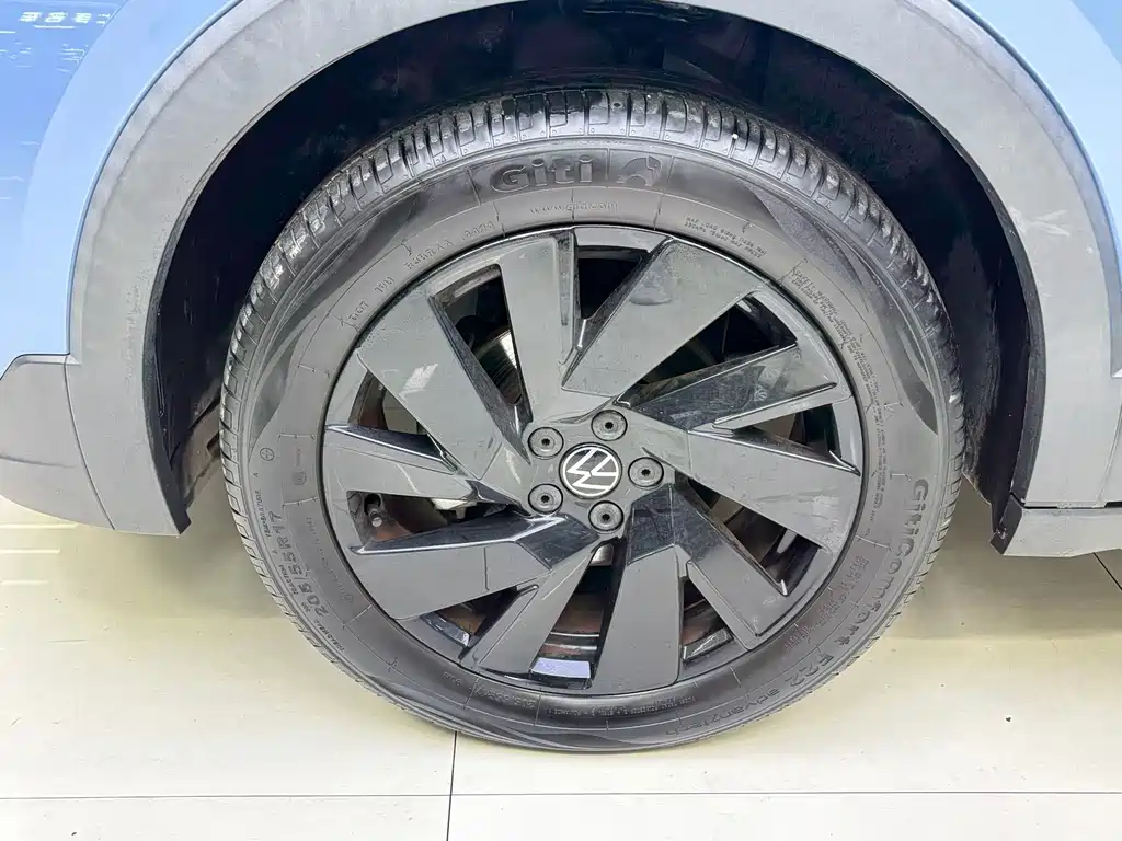 Volkswagen Tharu — фото 9