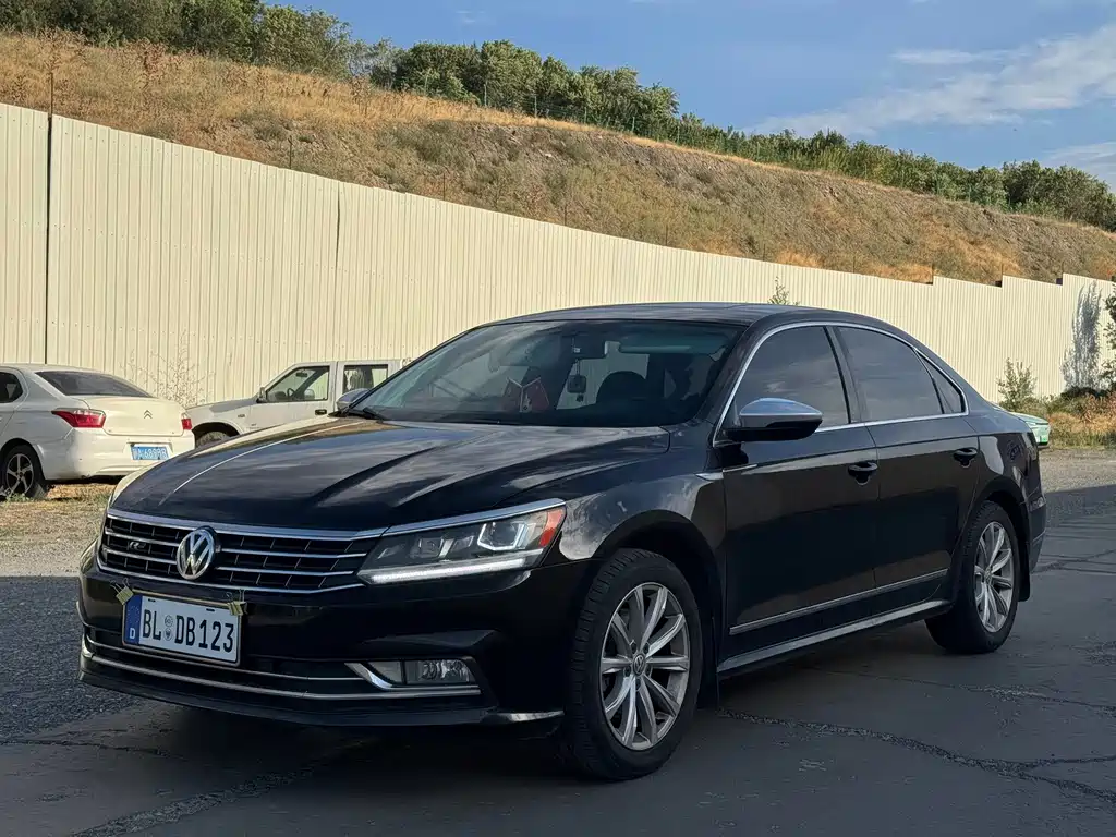 Volkswagen Passat — фото 3