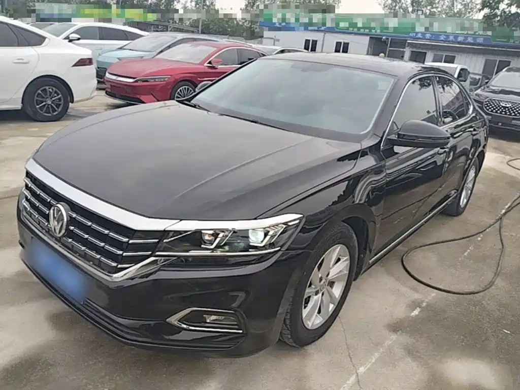 Volkswagen Passat — фото 2