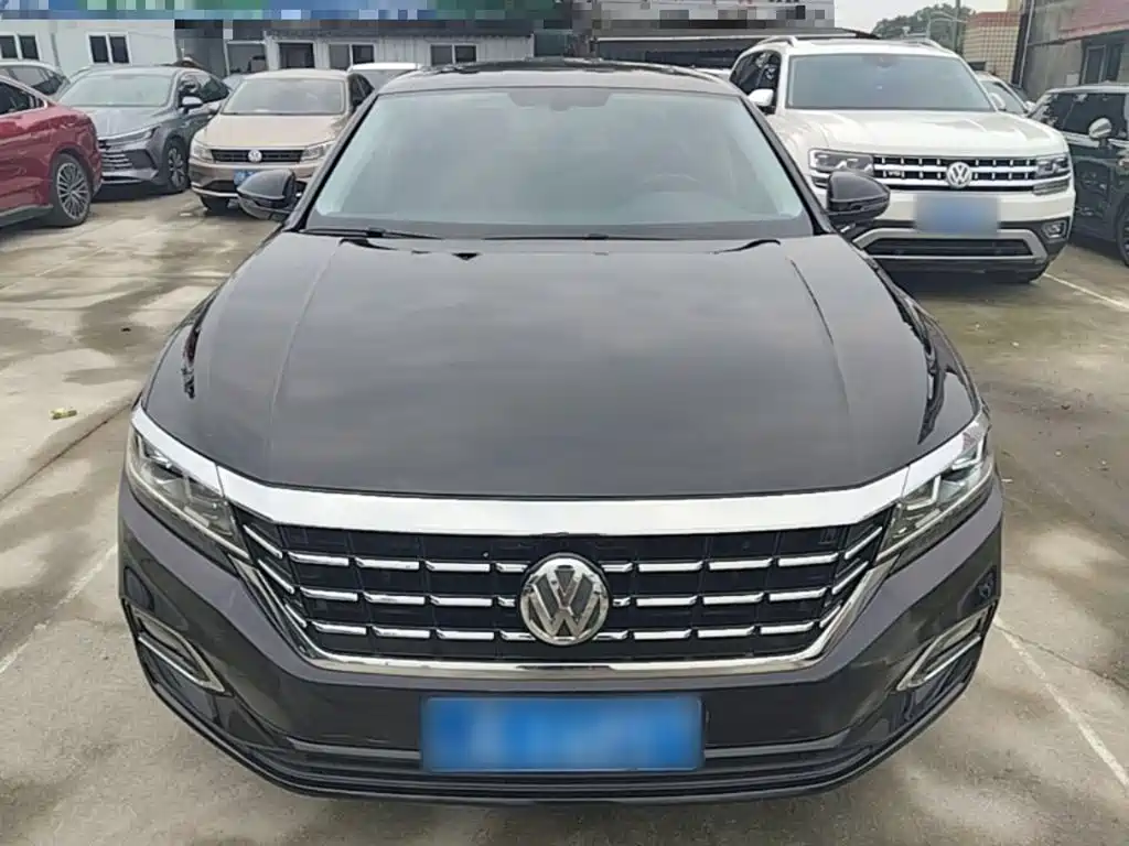 Volkswagen Passat — фото 3