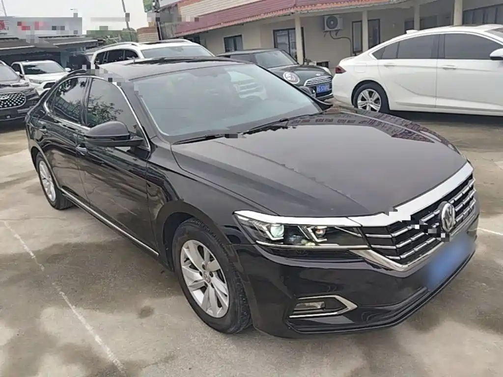 Volkswagen Passat — фото 4