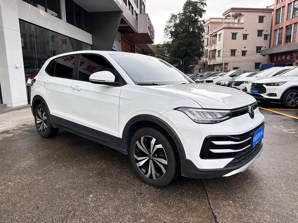 Volkswagen Tharu — фото 3