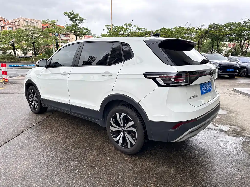 Volkswagen Tharu — фото 4