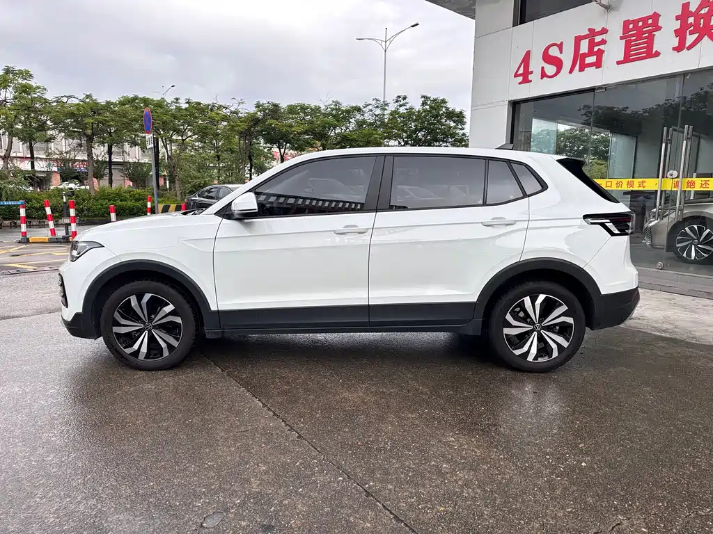 Volkswagen Tharu — фото 7