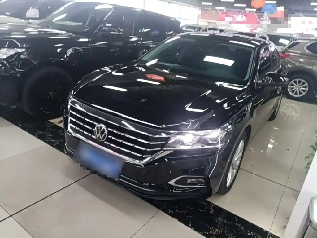 Volkswagen Passat — фото 2