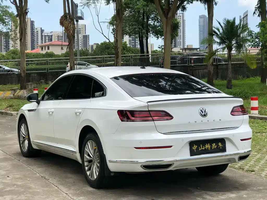 Volkswagen CC — фото 4