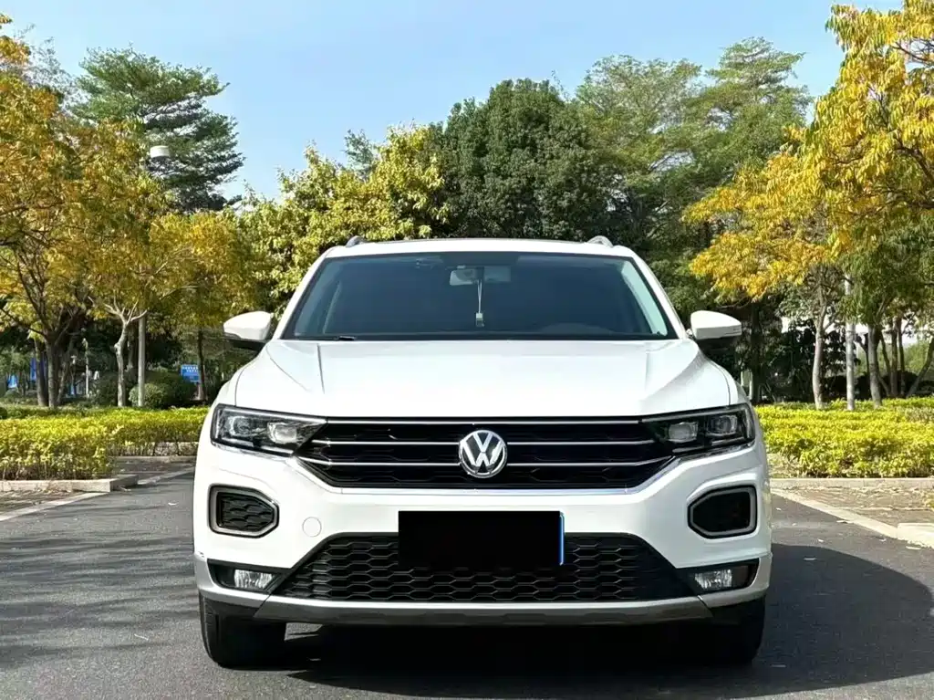Volkswagen T-Roc — фото 2