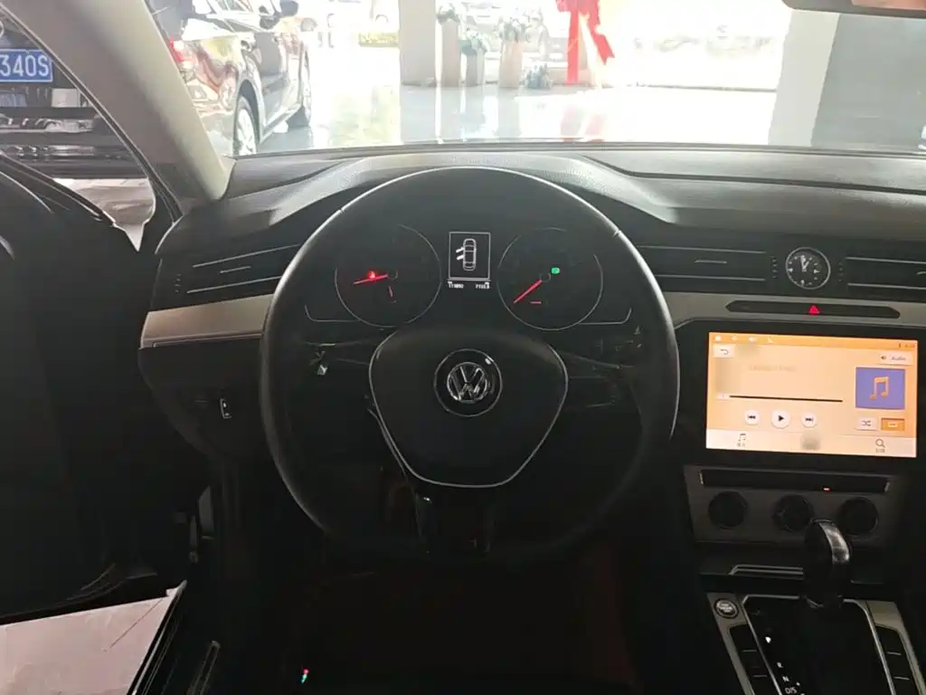 Volkswagen Magotan — фото 11