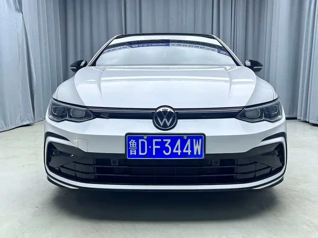 Volkswagen Golf — фото 2
