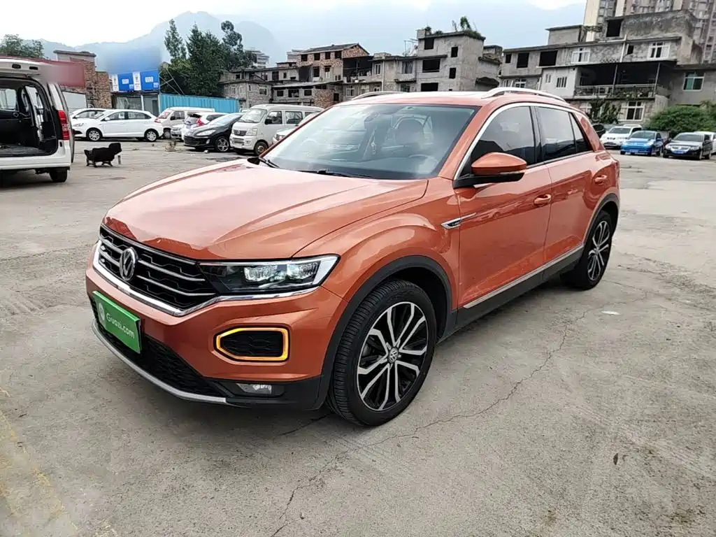 Volkswagen T-Roc — фото 2